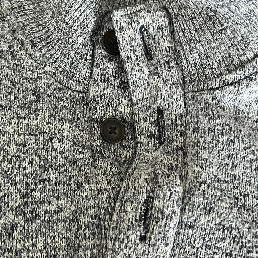 Gymboree knit sweater size small size 5-6 navy